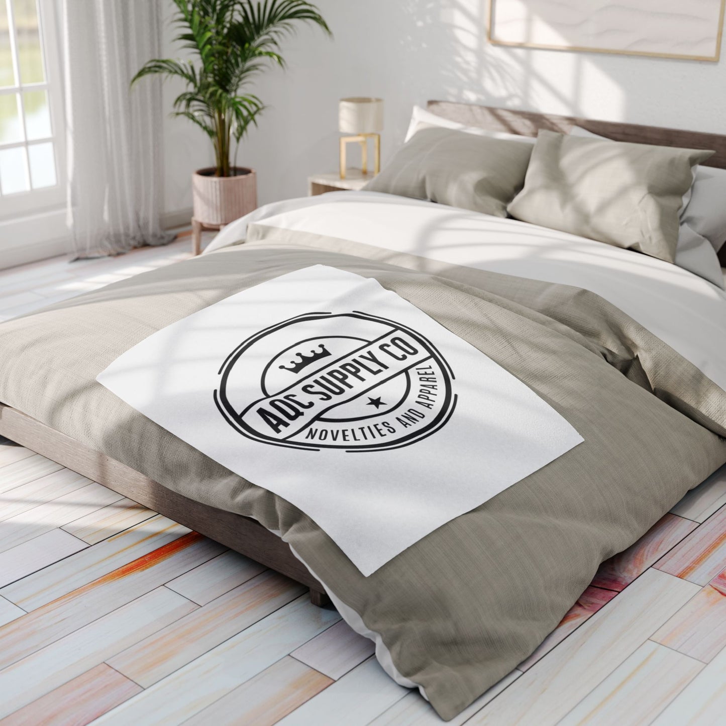 Cozy Arctic Fleece Blanket
